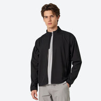 
                  
                    Men's waterproof golf jacket - black men's golf jacket views, on-model front view, for hiking and outdoor sports
                  
                