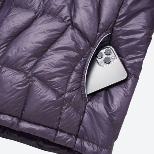 Interior & Exterior Pockets