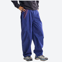 
                  
                    Unisex quick-dry water-repellent hiking pants - blue quick-dry hiking pants with black hoodie, for travel and city walks
                  
                
