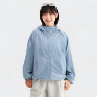 
                  
                    Yellow green cloud-fleece hooded outdoor jacket model view
                  
                