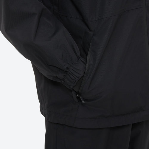 Multiple Storage Pockets