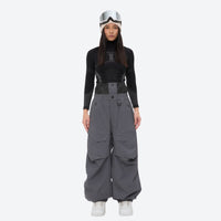 
                  
                    Women's breathable balloon snow pants set - white jacket, for powder days and winter commute
                  
                