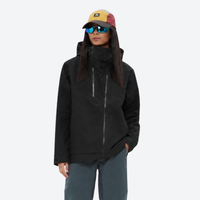 
                  
                    Women's 3L hardshell jacket - black and green color variants side and back views, for rain and wind protection
                  
                